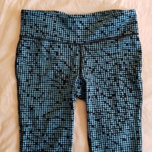 Under Armour running capris